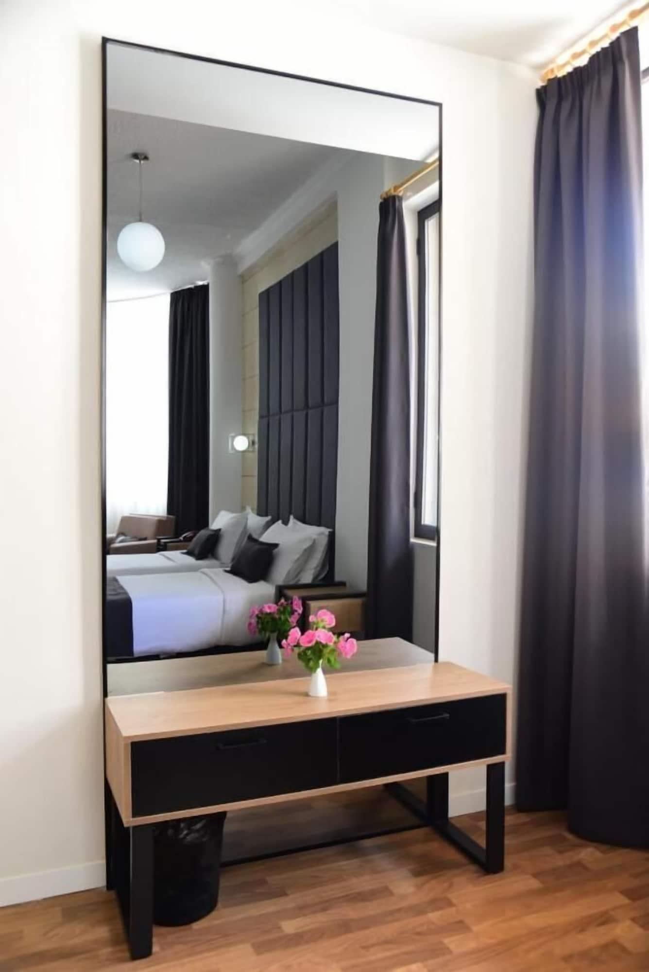 Hotel Comfort Tirana Exteriér fotografie