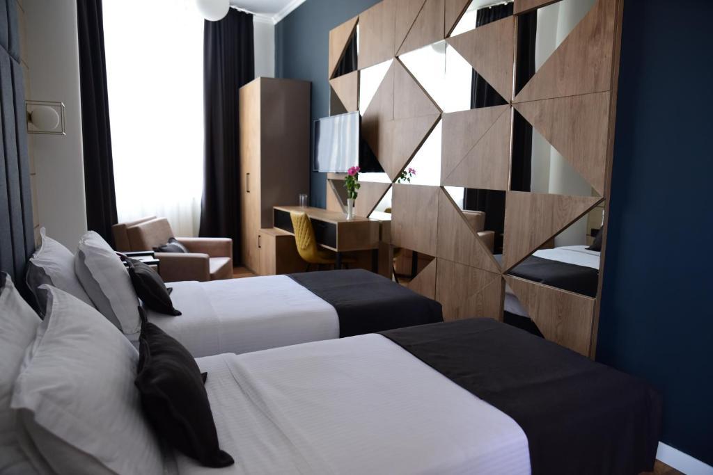 Hotel Comfort Tirana Exteriér fotografie